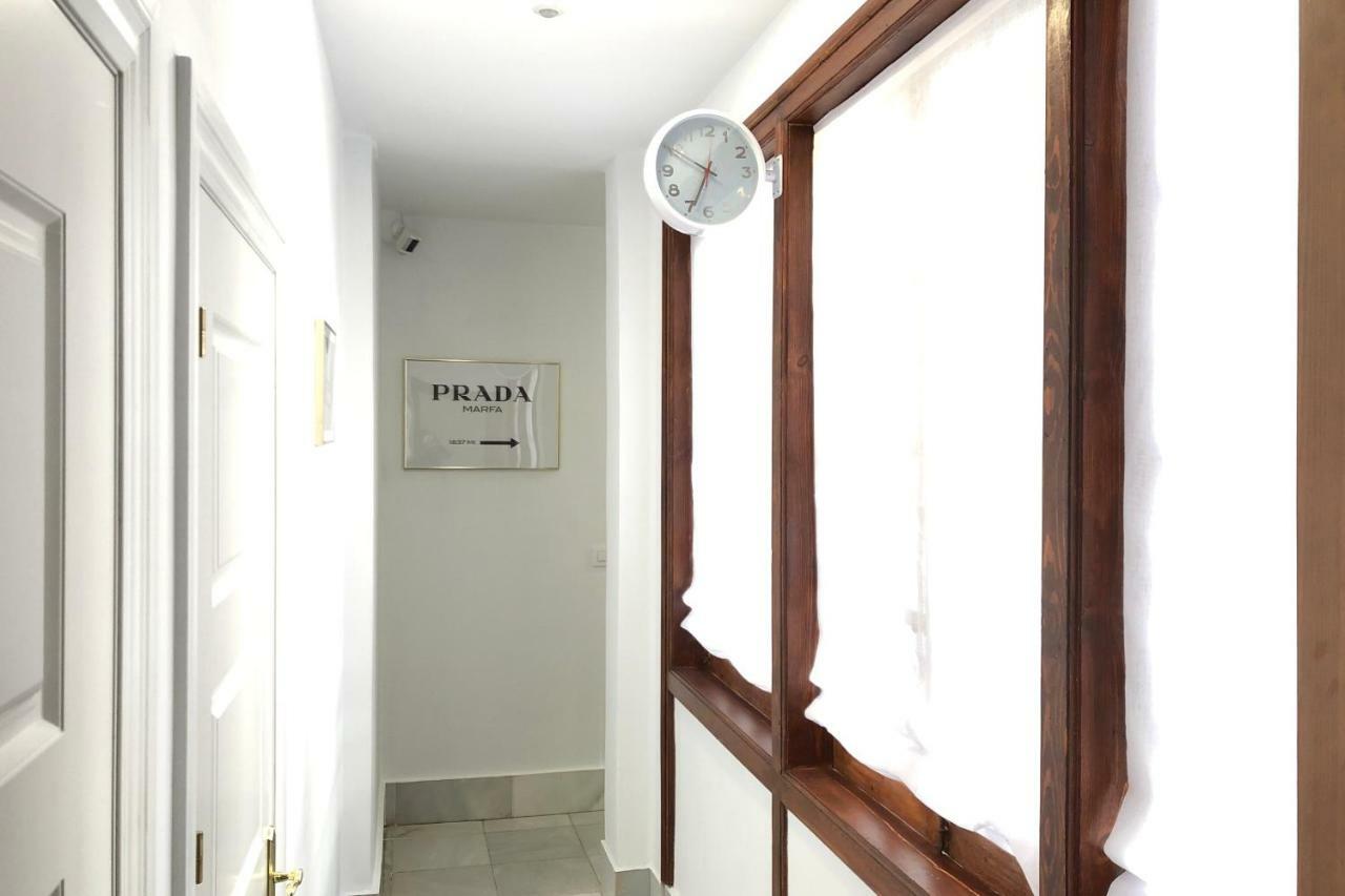 Suites Casa Luben León Εξωτερικό φωτογραφία